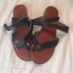 American eagle black strappy sandals